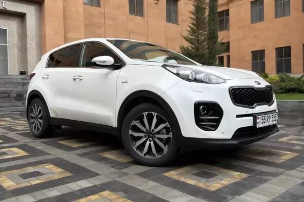 KIA Sportage for rent in Armenia