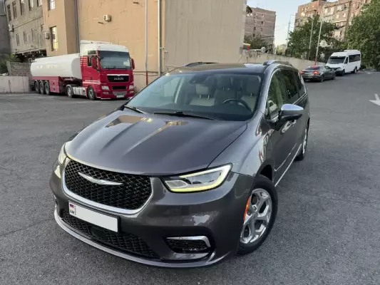 Chrysler Pacifica for rent in Armenia